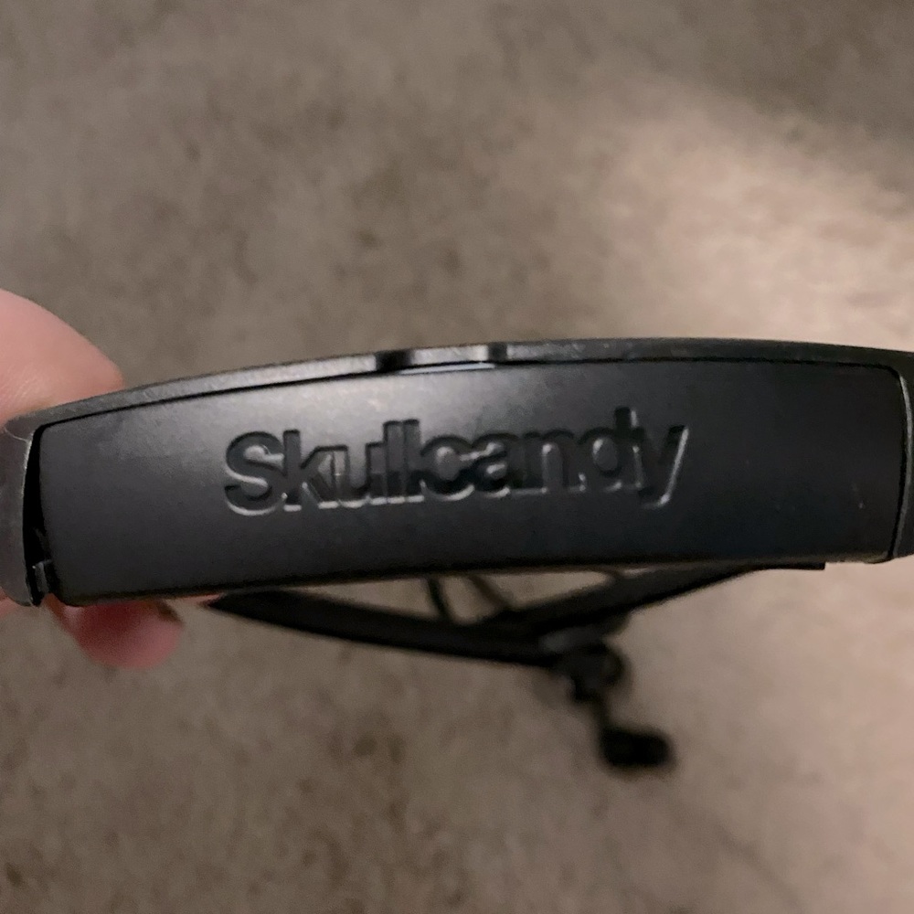 Skullcandy wireless headphones